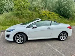 Weiß Gebraucht 2012 Peugeot 308 CC Allure Cabrio | 8.699 € (Etwas zu teuer)