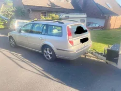 Silber Gebraucht 2005 Ford Mondeo Ghia Kombi | 4.700 € (Teuer)