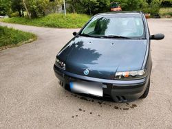 Grau Gebraucht 2002 Fiat Punto Kleinwagen | 1.450 € (Etwas zu teuer)