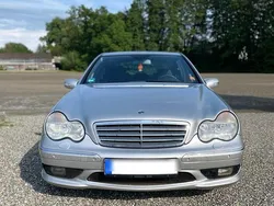 Silber Gebraucht 2003 Mercedes C180 Limousine | 4.000 € (Teuer)