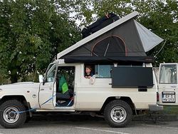 Weiß Gebraucht 2022 Toyota Land Cruiser Van / Kleinbus | 80.000 €