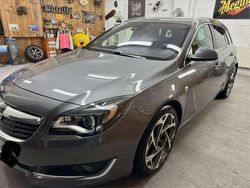 Grau Gebraucht 2017 Opel Insignia Kombi | 12.950 € (Fairer Preis)