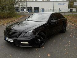 Schwarz Gebraucht 2009 Mercedes E63 AMG AMG Limousine | 28.999 € (Etwas zu teuer)