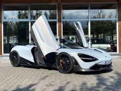 Weiß Gebraucht 2021 McLaren 720S Cabrio | 249.990 € (Guter Preis)