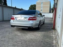 Silber Gebraucht 2011 Mercedes E63 AMG AMG Limousine | 27.500 € (Guter Preis)