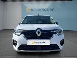 Weiß Gebraucht 2024 Renault Kangoo Van / Kleinbus | 23.499 € (Fairer Preis)