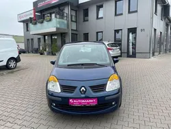 Blau Gebraucht 2006 Renault Modus Dynamique Van / Kleinbus | 1.590 € (Teuer)