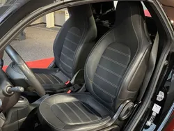 Schwarz Gebraucht 2017 Smart ForTwo Cabrio Cabrio | 13.950 € (Fairer Preis)