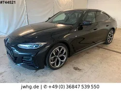 Saphirschwarz (metallic) Gebraucht 2024 BMW 420 M Sport Limousine | 43.450 € (Fairer Preis)