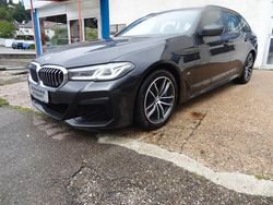 Grau Gebraucht 2020 BMW 530 M Sport Limousine | 29.990 € (Fairer Preis)