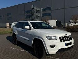 Weiß Gebraucht 2015 Jeep Grand Cherokee Overland SUV | 12.200 € (Guter Preis)