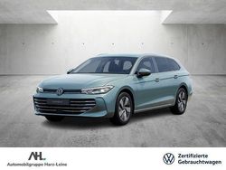 Grün Gebraucht 2025 VW Passat Business Kombi | 36.419 € (Superpreis)