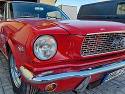 Rot Gebraucht 1966 Ford Mustang Coupé | 21.000 €