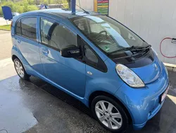 Blau Gebraucht 2011 Peugeot iON Kleinwagen | 4.600 € (Fairer Preis)
