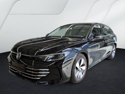 Schwarz Gebraucht 2025 VW Passat Elegance Kombi | 36.930 € (Superpreis)