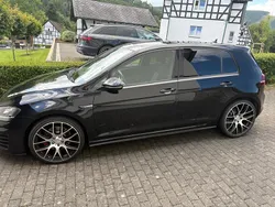 Schwarz Gebraucht 2014 VW Golf VII GTD Limousine | 14.500 €
