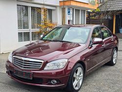 Rot Gebraucht 2008 Mercedes C200 Limousine | 8.800 € (Fairer Preis)