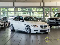 Weiss Gebraucht 2009 BMW M3 M Performance Limousine | 59.990 €