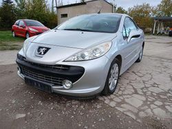 Silber Gebraucht 2008 Peugeot 207 CC Platinum Cabrio | 2.850 € (Fairer Preis)