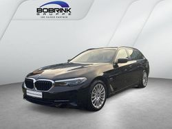 Schwarz Gebraucht 2022 BMW 530e Kombi | 29.900 € (Superpreis)