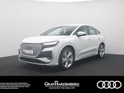 Gletscherweiß metallic Gebraucht 2022 Audi Q4 Sportback e-tron Ambiente SUV | 31.980 € (Fairer Preis)