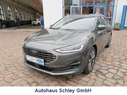 Grau Gebraucht 2022 Ford Focus Titanium X Limousine | 22.990 € (Teuer)