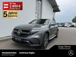Grau Gebraucht 2022 Mercedes EQC400 AMG SUV | 37.470 € (Fairer Preis)