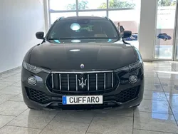 Schwarz Gebraucht 2018 Maserati Levante GranLusso SUV | 58.900 €