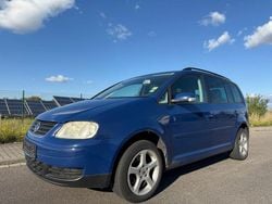 Blau Gebraucht 2006 VW Touran Van / Kleinbus | 1.699 € (Superpreis)