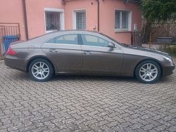 Andere farben Gebraucht 2007 Mercedes CLS350 Limousine | 12.999 € (Teuer)