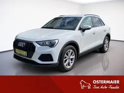Gletscherweiss Gebraucht 2021 Audi Q3 Ambiente SUV | 28.990 € (Guter Preis)