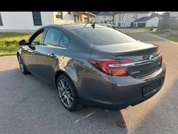Grau Gebraucht 2015 Opel Insignia Sport Limousine | 10.900 € (Fairer Preis)
