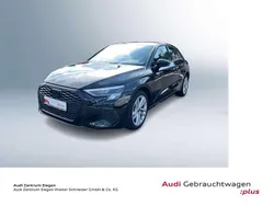 Mythosschwarz metallic Gebraucht 2022 Audi A3 S-Line Limousine | 20.910 € (Guter Preis)