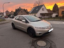 Silber Gebraucht 2006 Honda Civic Limousine | 1.150 €