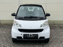 Schwarz Gebraucht 2010 Smart ForTwo Coupé Coupé | 3.750 € (Fairer Preis)