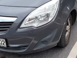 Grau Gebraucht 2010 Opel Meriva Edition Van / Kleinbus | 3.900 € (Fairer Preis)