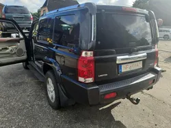 Schwarz Gebraucht 2006 Jeep Commander SUV | 4.500 €