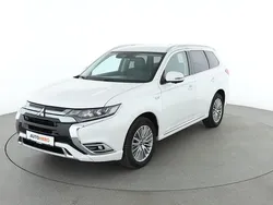 Weiß Gebraucht 2019 Mitsubishi Outlander Plus SUV | 18.620 € (Fairer Preis)