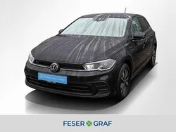 Deep black Gebraucht 2024 VW Polo Move Limousine | 20.440 € (Guter Preis)