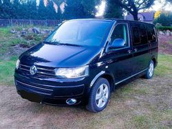Schwarz Gebraucht 2014 VW T5 Highline Van | 32.950 €