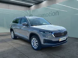 Grau Gebraucht 2024 Skoda Kodiaq Style SUV | 45.760 € (Guter Preis)