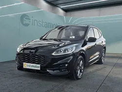 Schwarz Gebraucht 2023 Ford Kuga ST-Line SUV | 28.350 € (Guter Preis)