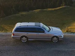 Silber Gebraucht 2002 Mercedes E55 AMG AMG Limousine | 22.000 €