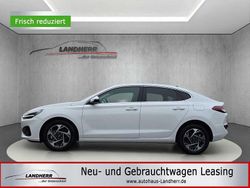Weiß Neu 2025 Hyundai i30 Limousine | 24.790 € (Guter Preis)