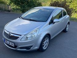 Silber Gebraucht 2009 Opel Corsa Edition Limousine | 1.500 € (Guter Preis)