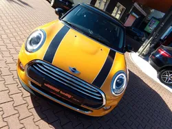 Orange Gebraucht 2015 Mini Cooper D Kleinwagen | 10.901 € (Fairer Preis)