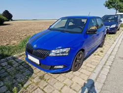 Blau Gebraucht 2021 Skoda Fabia Ambition Kleinwagen | 15.500 € (Guter Preis)