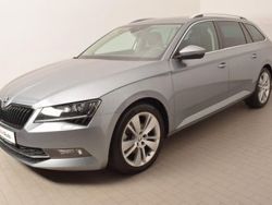 Grau metallic Gebraucht 2016 Skoda Superb Style Kombi | 24.440 € (Teuer)