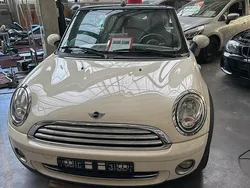 Weiß Gebraucht 2019 Mini Cooper Cabriolet Cabrio | 4.550 €