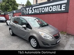Braun Gebraucht 2011 Opel Meriva Selection Van / Kleinbus | 4.650 € (Guter Preis)